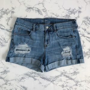 Old Navy Distressed Jean Shorts Size 8 Regular